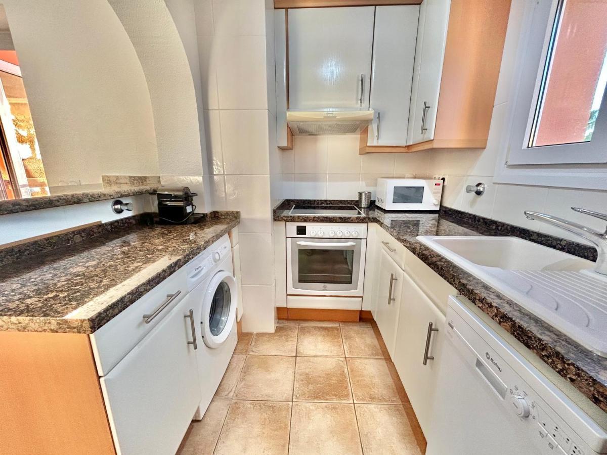Apartamento Varsovia Олива Екстериор снимка