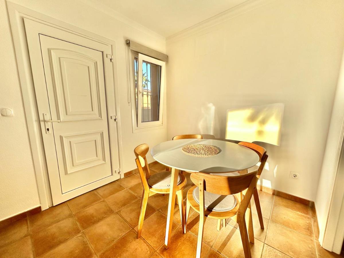 Apartamento Varsovia Олива Екстериор снимка